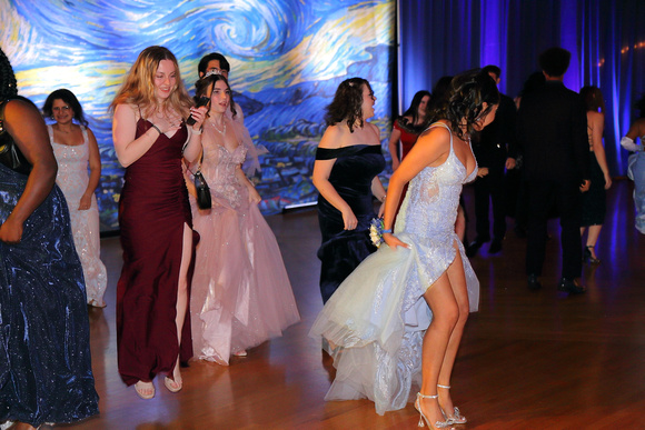 St. Pete High Prom 2024 Candids by Firefly Event Photography (85)