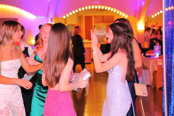 St. Pete High Prom 2024 Candids by Firefly Event Photography (94)