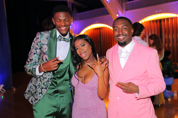 St. Pete High Prom 2024 Candids by Firefly Event Photography (276)