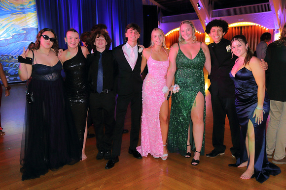 St. Pete High Prom 2024 Candids by Firefly Event Photography (299)