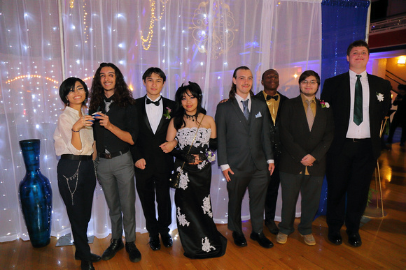 St. Pete High Prom 2024 Candids by Firefly Event Photography (55)