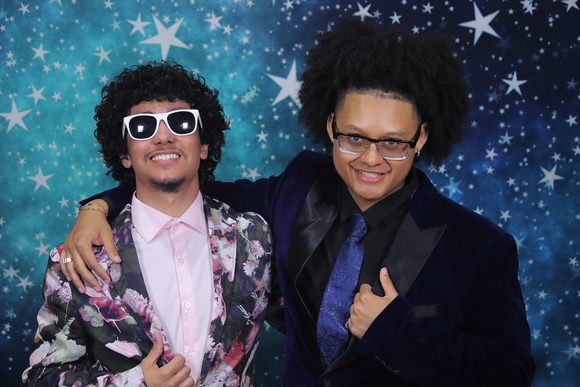 St. Pete High Prom 2024 Star Backdrop by Firefly Event Photography (23)