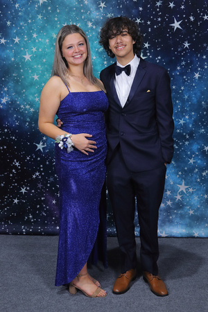 St. Pete High Prom 2024 Star Backdrop by Firefly Event Photography (36)