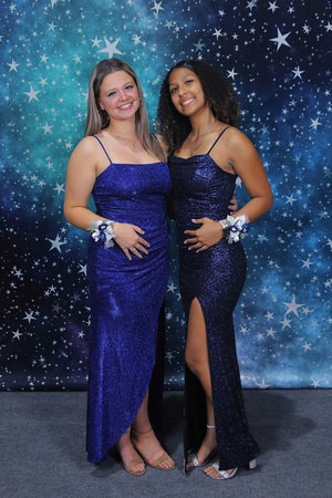 St. Pete High Prom 2024 Star Backdrop by Firefly Event Photography (34)