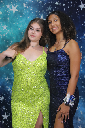 St. Pete High Prom 2024 Star Backdrop by Firefly Event Photography (48)