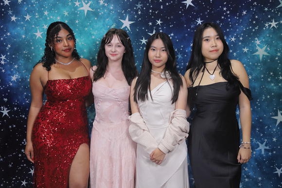 St. Pete High Prom 2024 Star Backdrop by Firefly Event Photography (79)