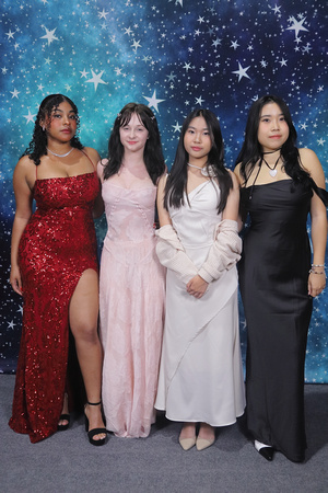 St. Pete High Prom 2024 Star Backdrop by Firefly Event Photography (80)