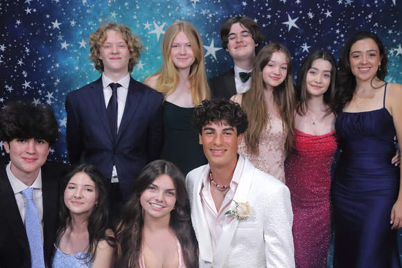 St. Pete High Prom 2024 Star Backdrop by Firefly Event Photography (90)