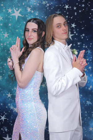St. Pete High Prom 2024 Star Backdrop by Firefly Event Photography (103)