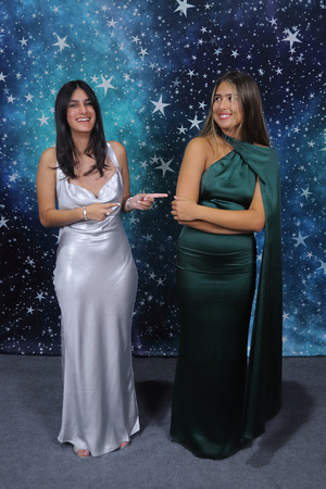 St. Pete High Prom 2024 Star Backdrop by Firefly Event Photography (118)