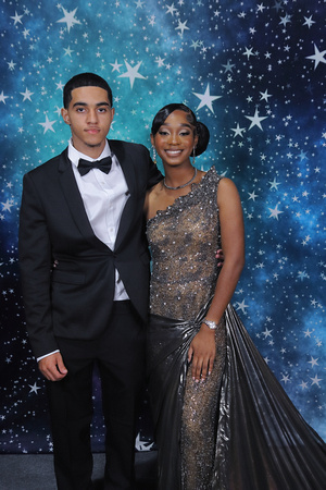 St. Pete High Prom 2024 Star Backdrop by Firefly Event Photography (126)
