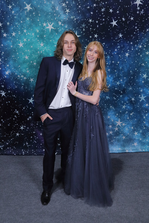 St. Pete High Prom 2024 Star Backdrop by Firefly Event Photography (142)