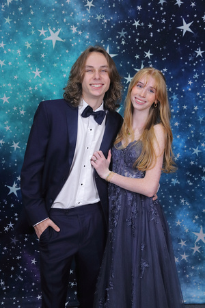 St. Pete High Prom 2024 Star Backdrop by Firefly Event Photography (143)