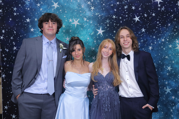 St. Pete High Prom 2024 Star Backdrop by Firefly Event Photography (145)