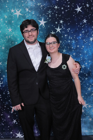 St. Pete High Prom 2024 Star Backdrop by Firefly Event Photography (156)