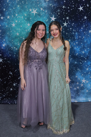 St. Pete High Prom 2024 Star Backdrop by Firefly Event Photography (176)
