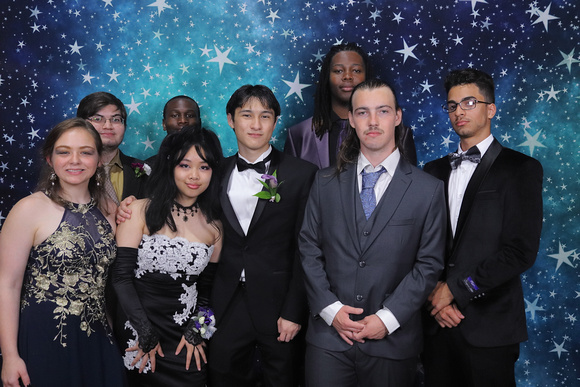 St. Pete High Prom 2024 Star Backdrop by Firefly Event Photography (184)