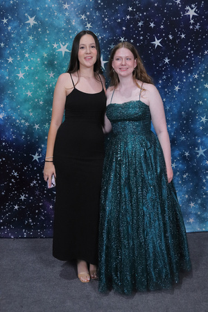 St. Pete High Prom 2024 Star Backdrop by Firefly Event Photography (201)