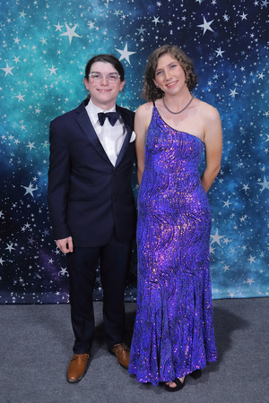 St. Pete High Prom 2024 Star Backdrop by Firefly Event Photography (203)