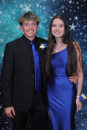St. Pete High Prom 2024 Star Backdrop by Firefly Event Photography (227)