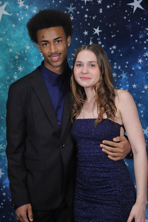 St. Pete High Prom 2024 Star Backdrop by Firefly Event Photography (238)
