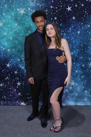 St. Pete High Prom 2024 Star Backdrop by Firefly Event Photography (237)