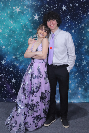 St. Pete High Prom 2024 Star Backdrop by Firefly Event Photography (255)