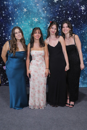 St. Pete High Prom 2024 Star Backdrop by Firefly Event Photography (261)