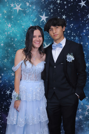St. Pete High Prom 2024 Star Backdrop by Firefly Event Photography (265)