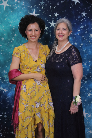 St. Pete High Prom 2024 Star Backdrop by Firefly Event Photography (274)