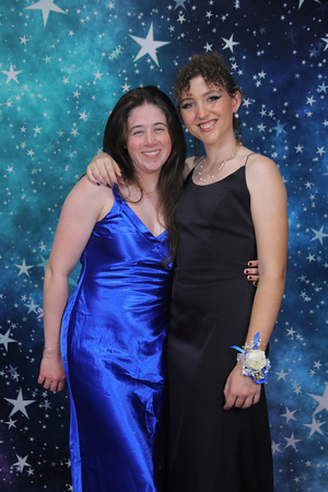 St. Pete High Prom 2024 Star Backdrop by Firefly Event Photography (283)