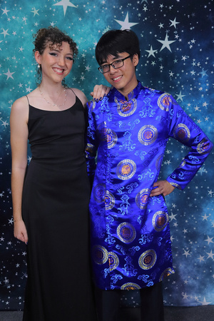St. Pete High Prom 2024 Star Backdrop by Firefly Event Photography (289)