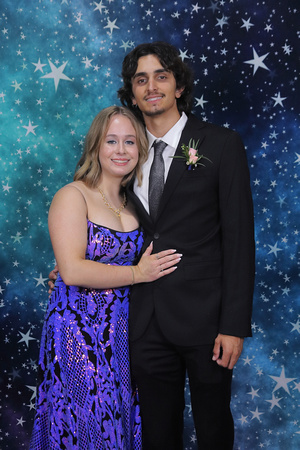 St. Pete High Prom 2024 Star Backdrop by Firefly Event Photography (306)