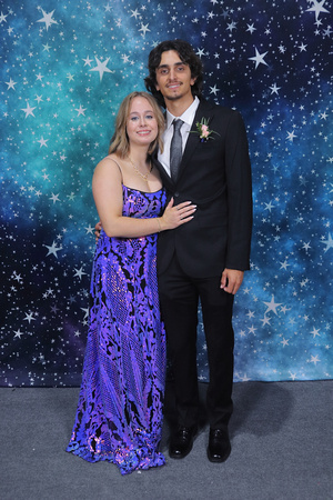 St. Pete High Prom 2024 Star Backdrop by Firefly Event Photography (305)