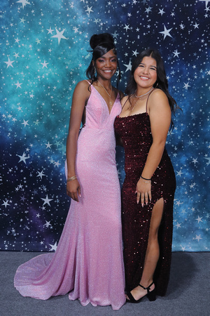 St. Pete High Prom 2024 Star Backdrop by Firefly Event Photography (313)