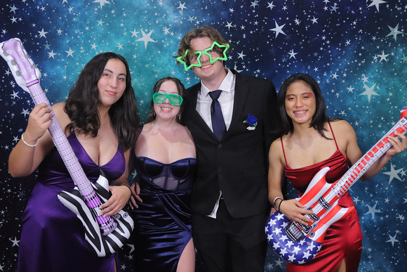 St. Pete High Prom 2024 Star Backdrop by Firefly Event Photography (327)