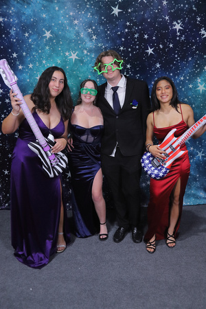 St. Pete High Prom 2024 Star Backdrop by Firefly Event Photography (328)