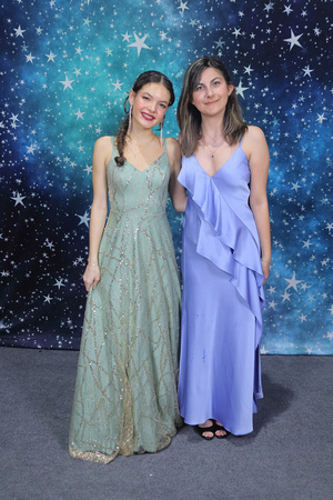 St. Pete High Prom 2024 Star Backdrop by Firefly Event Photography (337)