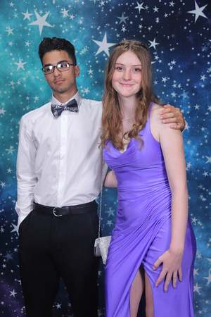 St. Pete High Prom 2024 Star Backdrop by Firefly Event Photography (379)