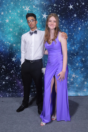 St. Pete High Prom 2024 Star Backdrop by Firefly Event Photography (378)