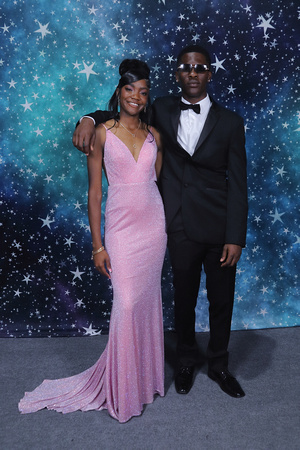 St. Pete High Prom 2024 Star Backdrop by Firefly Event Photography (393)