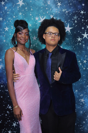 St. Pete High Prom 2024 Star Backdrop by Firefly Event Photography (396)