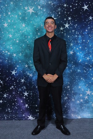 St. Pete High Prom 2024 Star Backdrop by Firefly Event Photography (406)