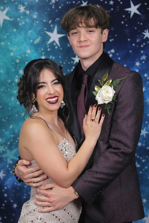 St. Pete High Prom 2024 Star Backdrop by Firefly Event Photography (451)