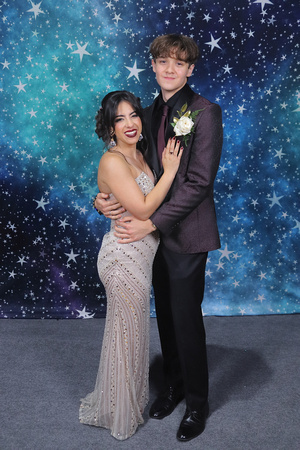 St. Pete High Prom 2024 Star Backdrop by Firefly Event Photography (452)