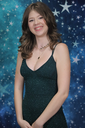 St. Pete High Prom 2024 Star Backdrop by Firefly Event Photography (454)
