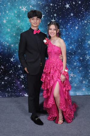 St. Pete High Prom 2024 Star Backdrop by Firefly Event Photography (484)