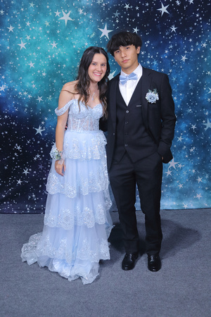 St. Pete High Prom 2024 Star Backdrop by Firefly Event Photography (485)