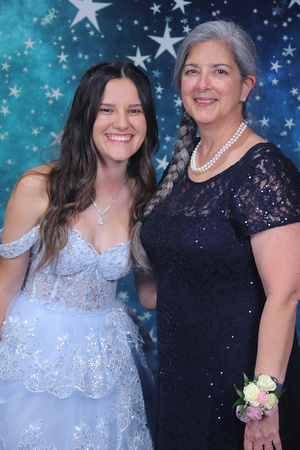 St. Pete High Prom 2024 Star Backdrop by Firefly Event Photography (505)