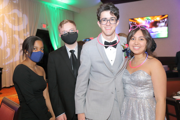 Sickles High School Prom 2022 Candid Images by Firefly Event Photography (18)